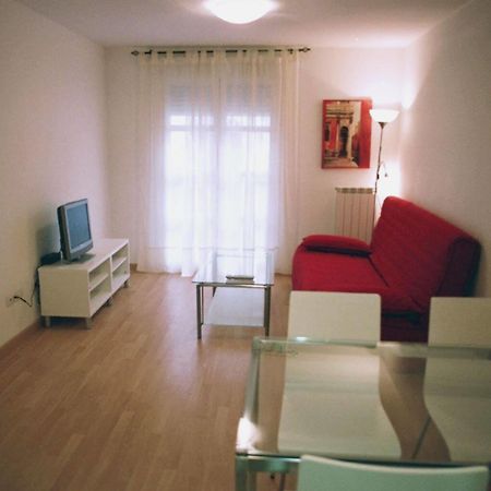 Apartamentos Auhabitat Zaragoza, edificio de apartamentos turísticos con facilidad de parking Exterior foto