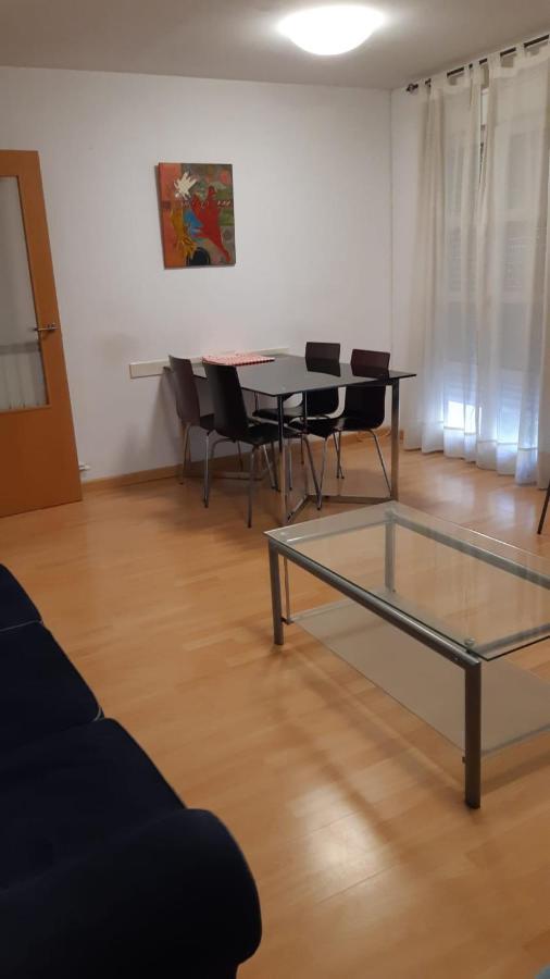 Apartamentos Auhabitat Zaragoza, edificio de apartamentos turísticos con facilidad de parking Exterior foto