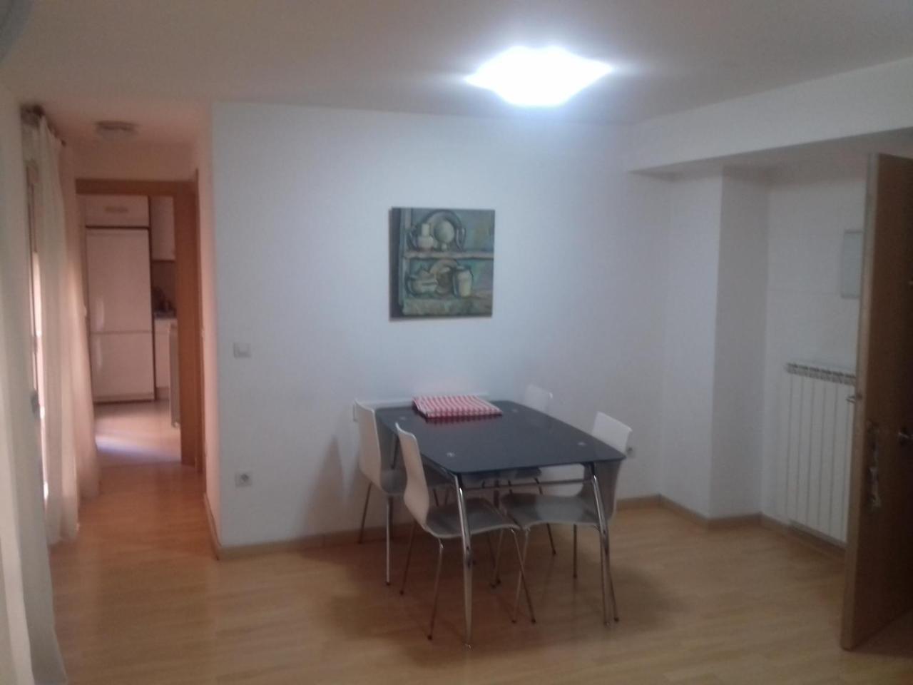 Apartamentos Auhabitat Zaragoza, edificio de apartamentos turísticos con facilidad de parking Exterior foto